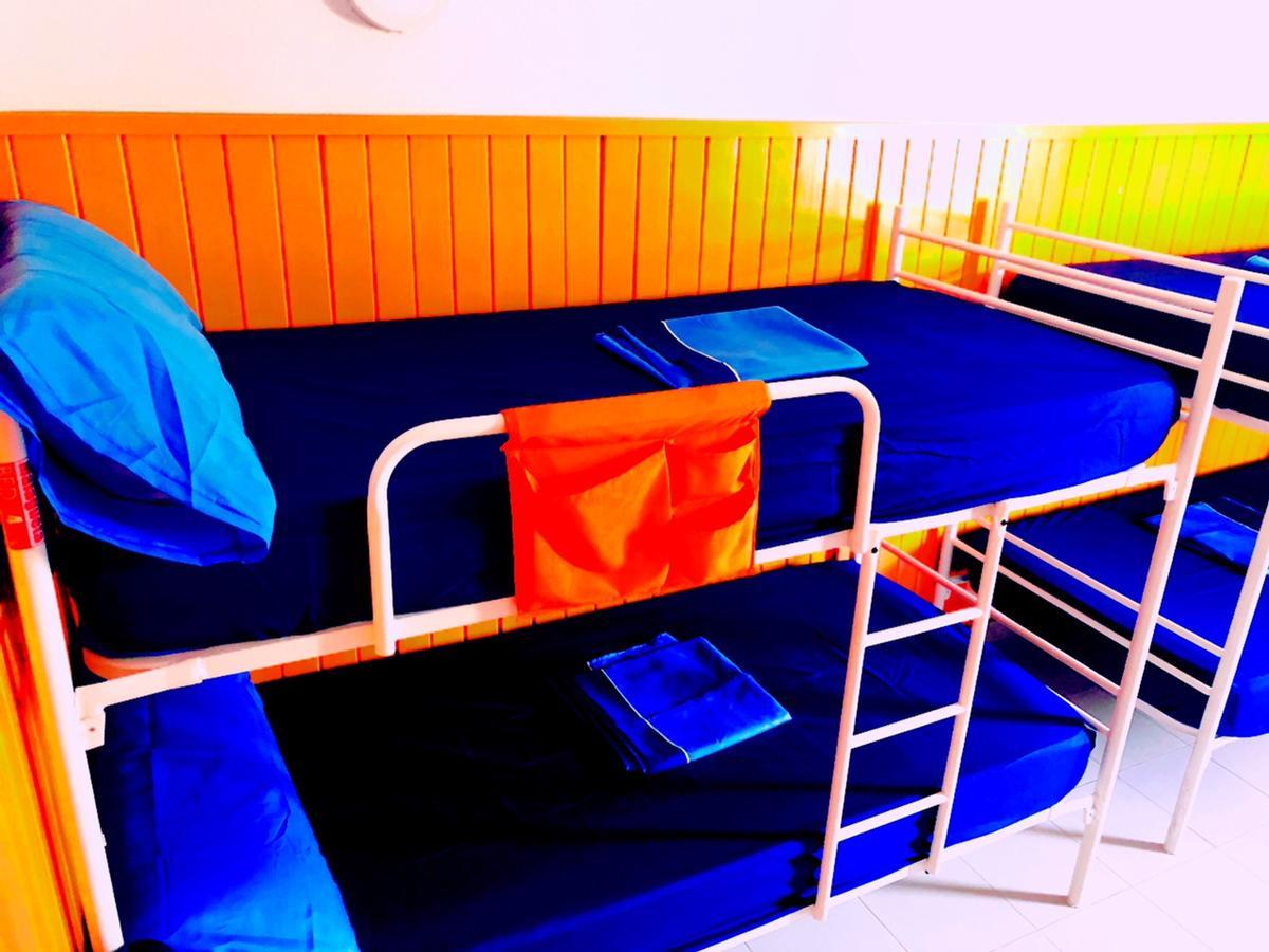 Larios Cool Hostel Málaga Kültér fotó