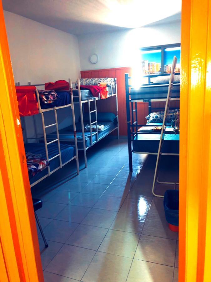 Larios Cool Hostel Málaga Kültér fotó