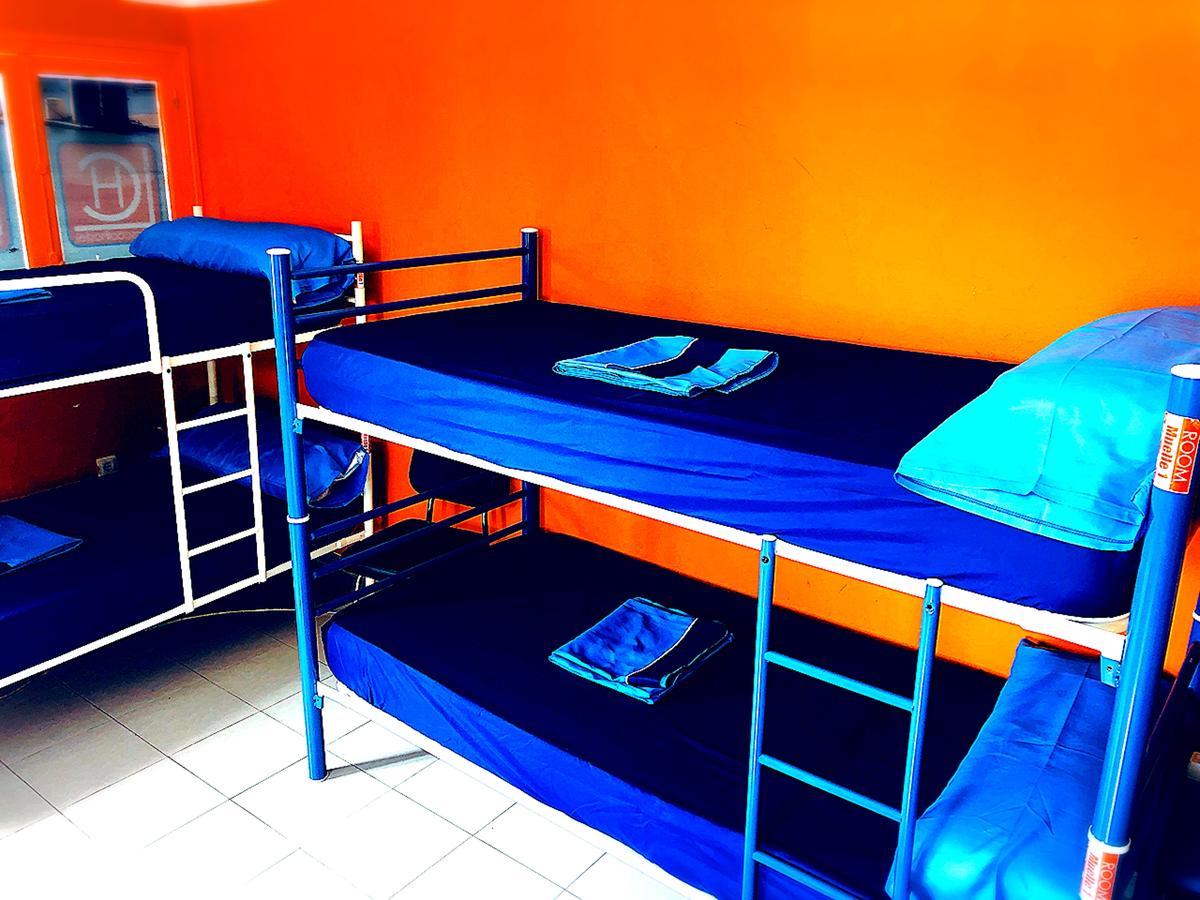 Larios Cool Hostel Málaga Kültér fotó